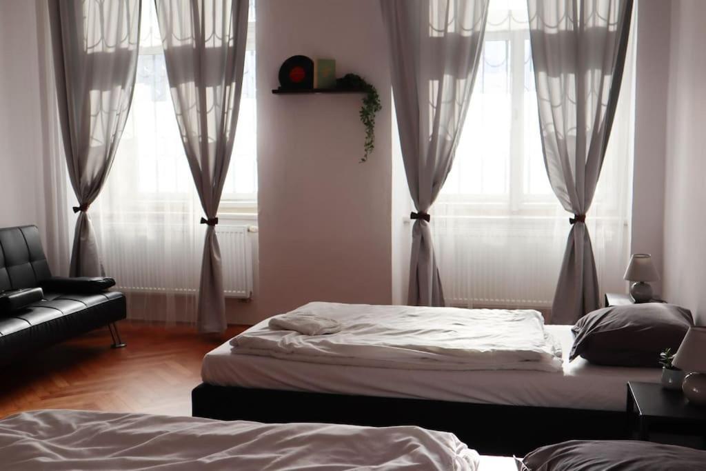 Modern Apartment In The Center Of Prag Dış mekan fotoğraf